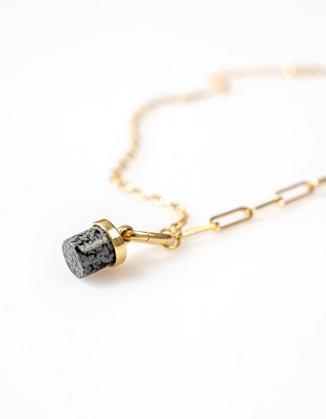 Schneeflocken Obsidian Kette Raja (Gold / Silber)